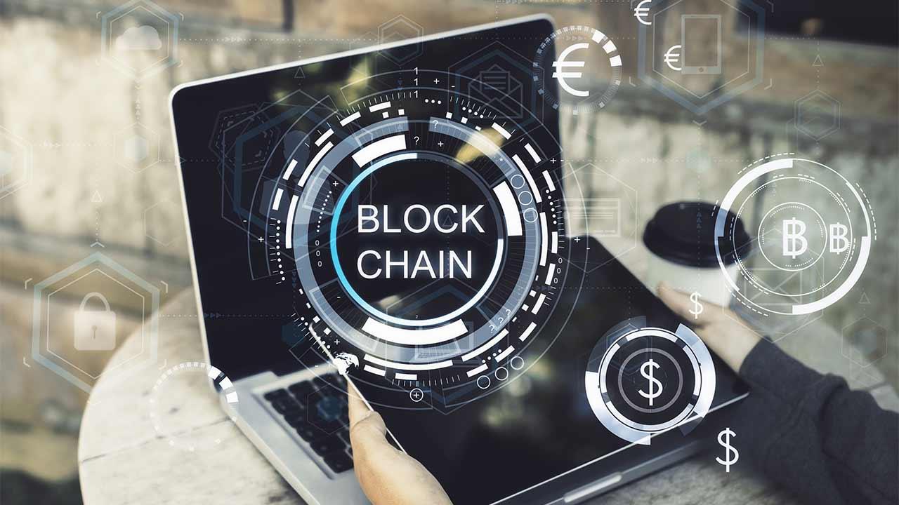 A Developer's Guide to Blockchain Development: How to Become a Blockchain Developer image